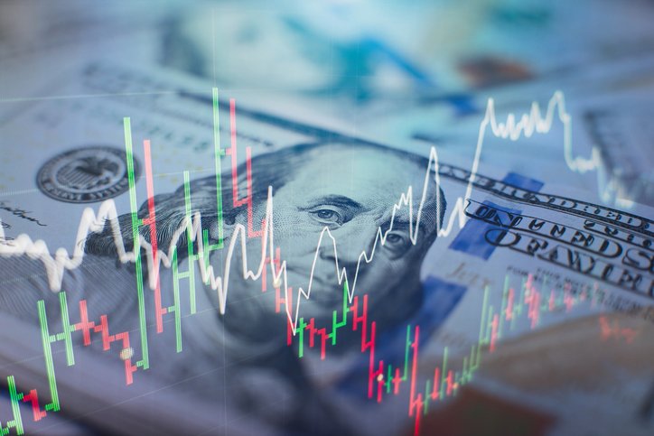 Diferenças entre Hedging e Especulação: Estratégias, Riscos e Vantagens