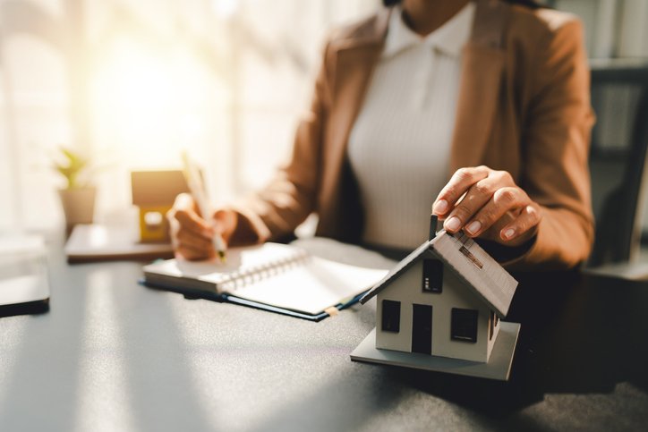 Empresa de Investimento Imobiliário: Funcionamento, Vantagens e Desvantagens